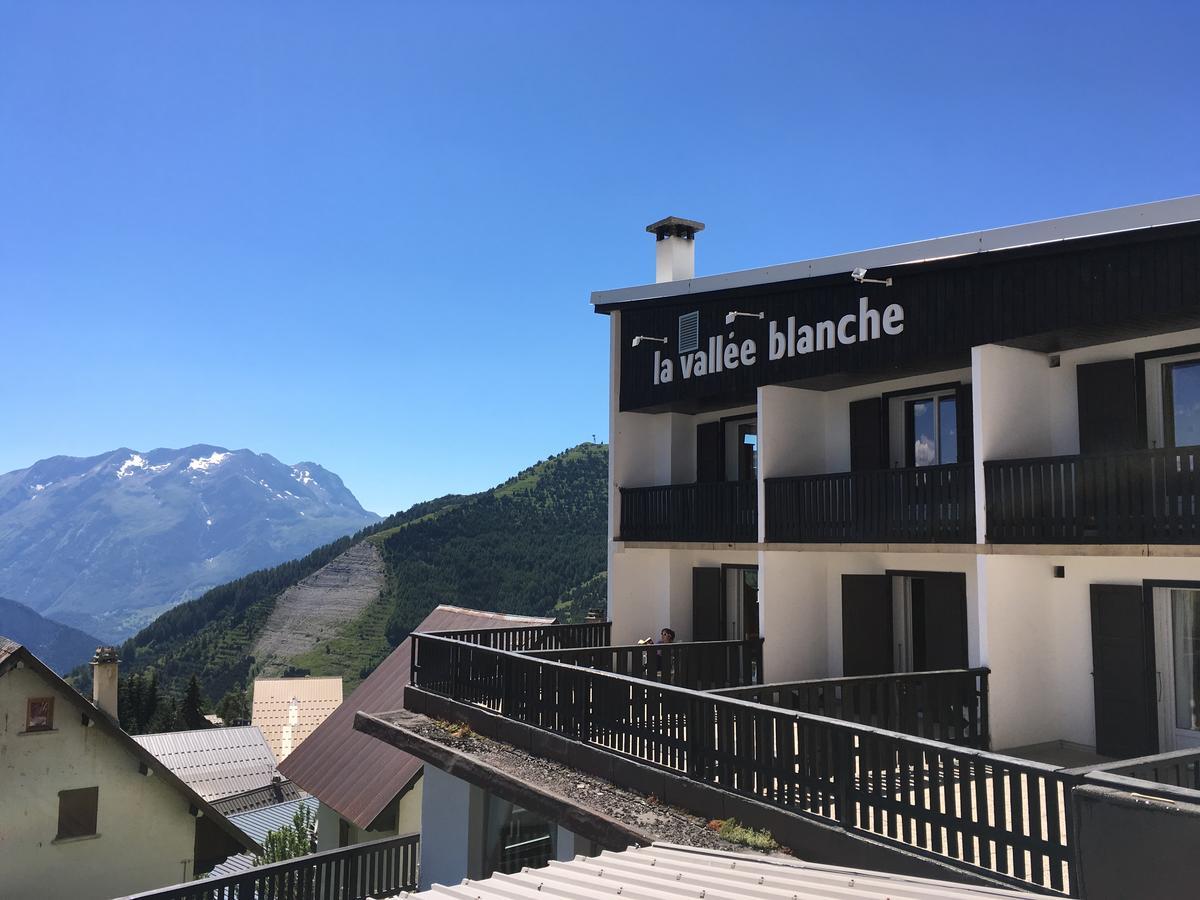 La Vallee Blanche Bikehotel ラルプ・デュエ エクステリア 写真