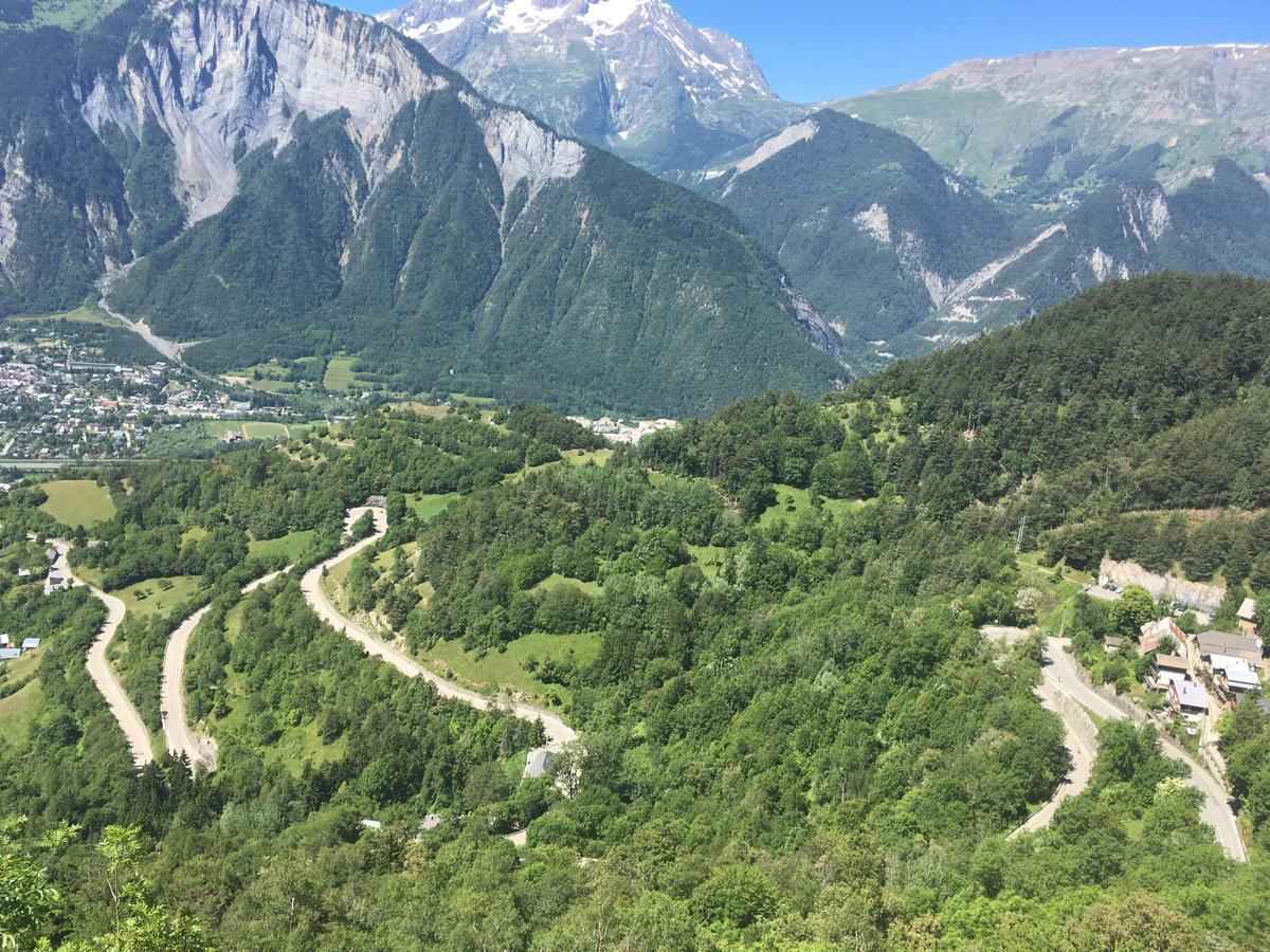 La Vallee Blanche Bikehotel ラルプ・デュエ エクステリア 写真